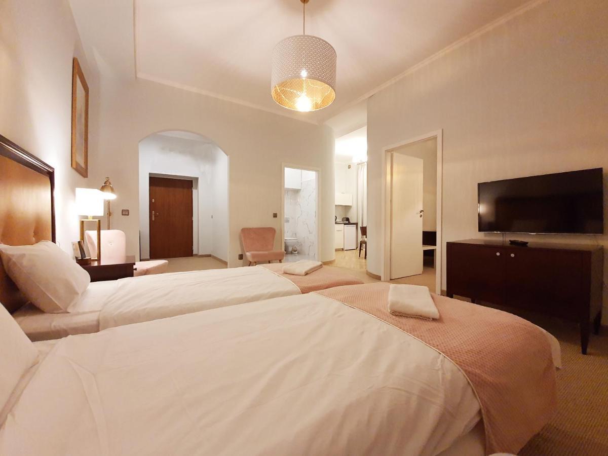 Holiday Suites Cracow Krakow Ngoại thất bức ảnh