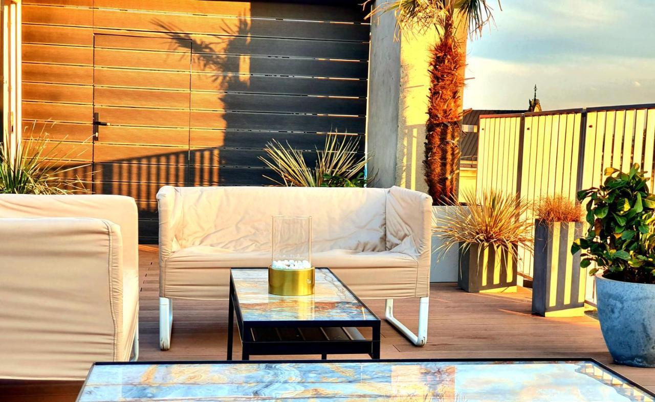 Holiday Suites Cracow Krakow Ngoại thất bức ảnh