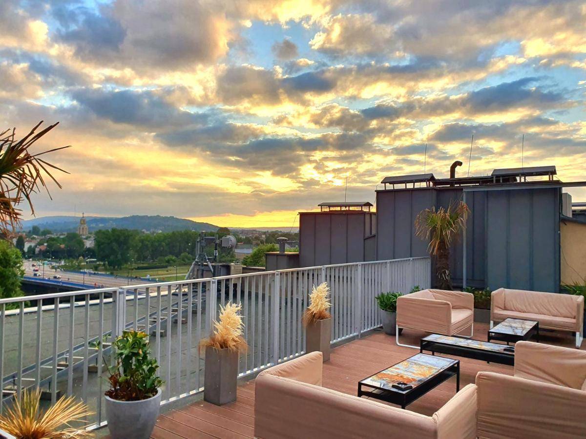 Holiday Suites Cracow Krakow Ngoại thất bức ảnh