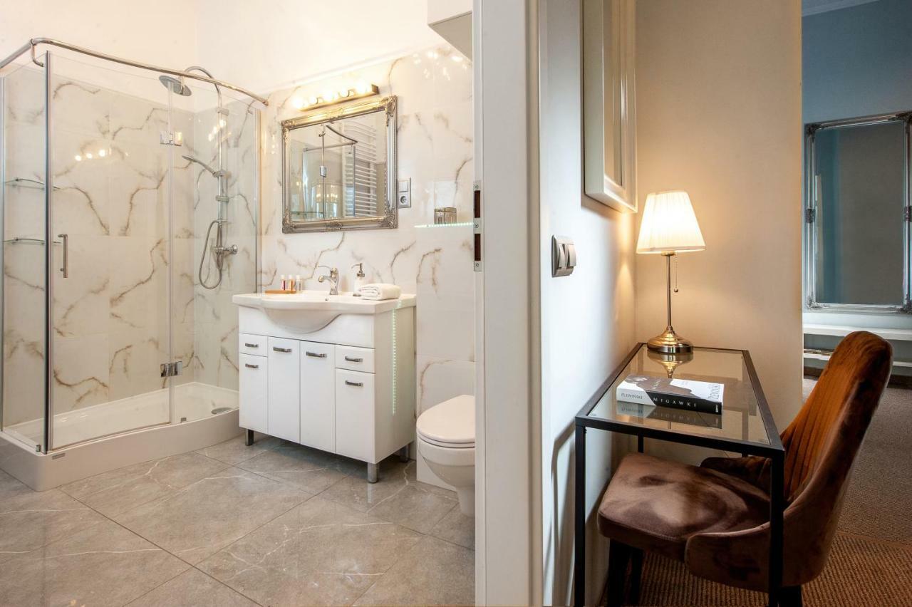 Holiday Suites Cracow Krakow Ngoại thất bức ảnh