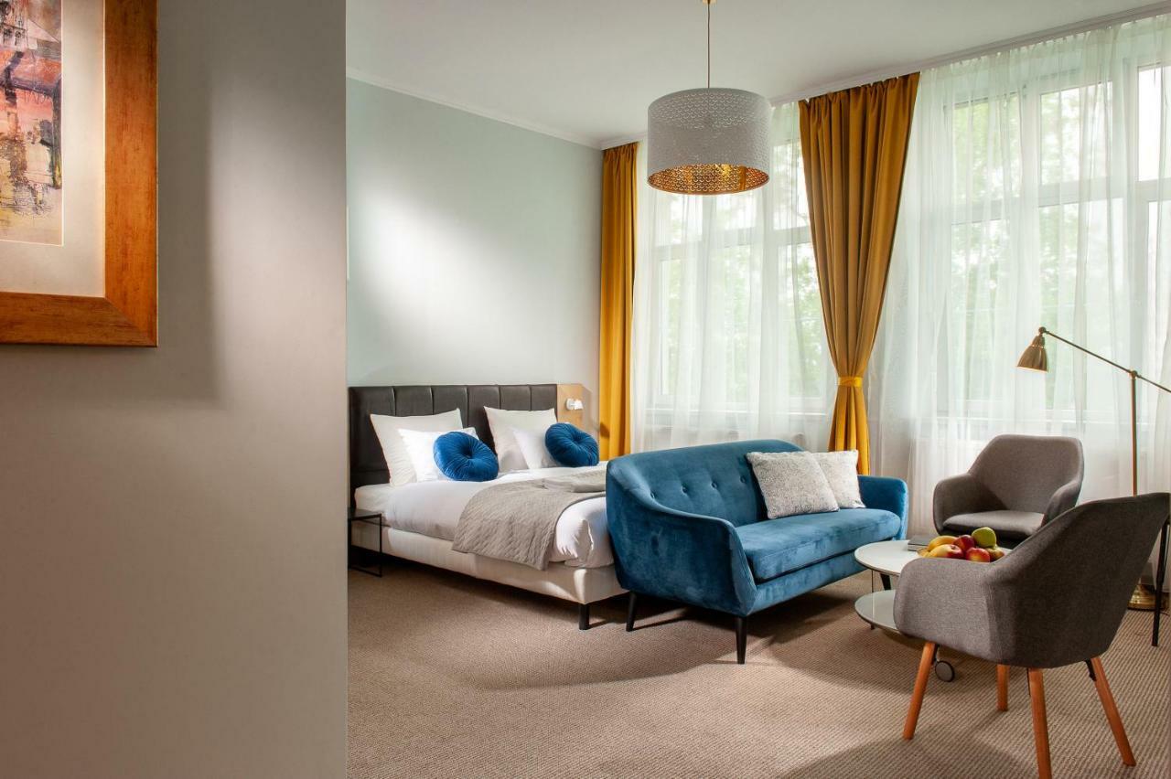 Holiday Suites Cracow Krakow Ngoại thất bức ảnh
