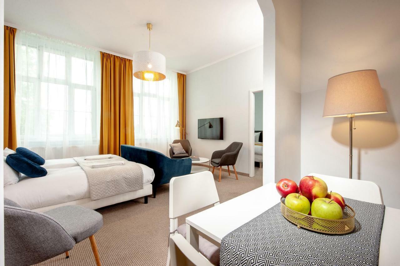Holiday Suites Cracow Krakow Ngoại thất bức ảnh